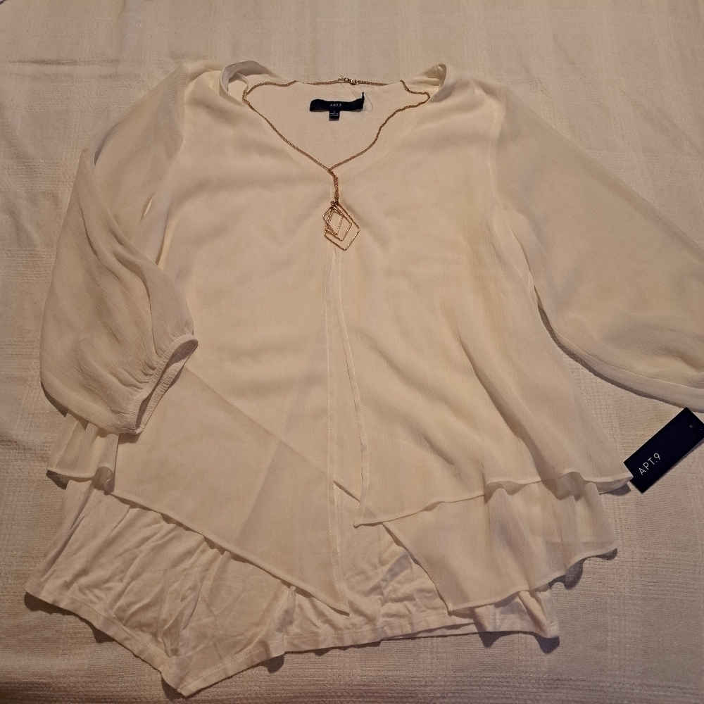 Apt 9 women's size Large Ivory colored blouse with necklace, new